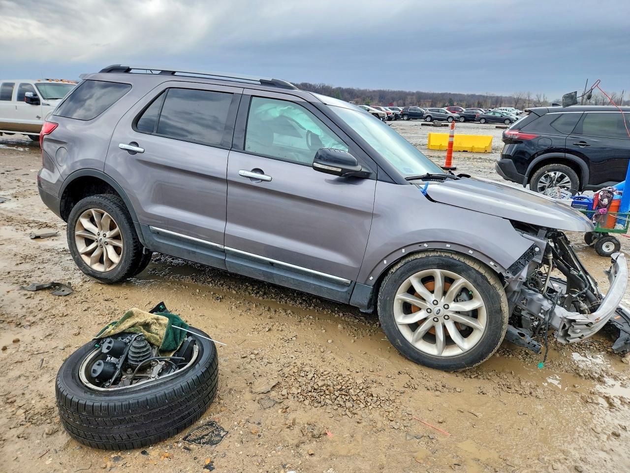 2013 Ford Explorer Xlt - Image 4