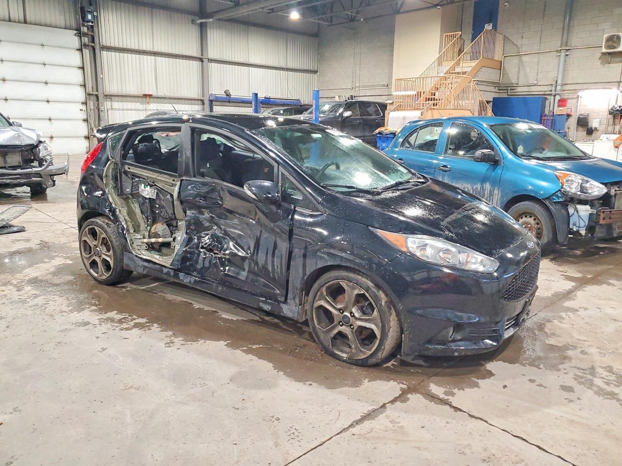 2017 Ford Fiesta St - Фото 4