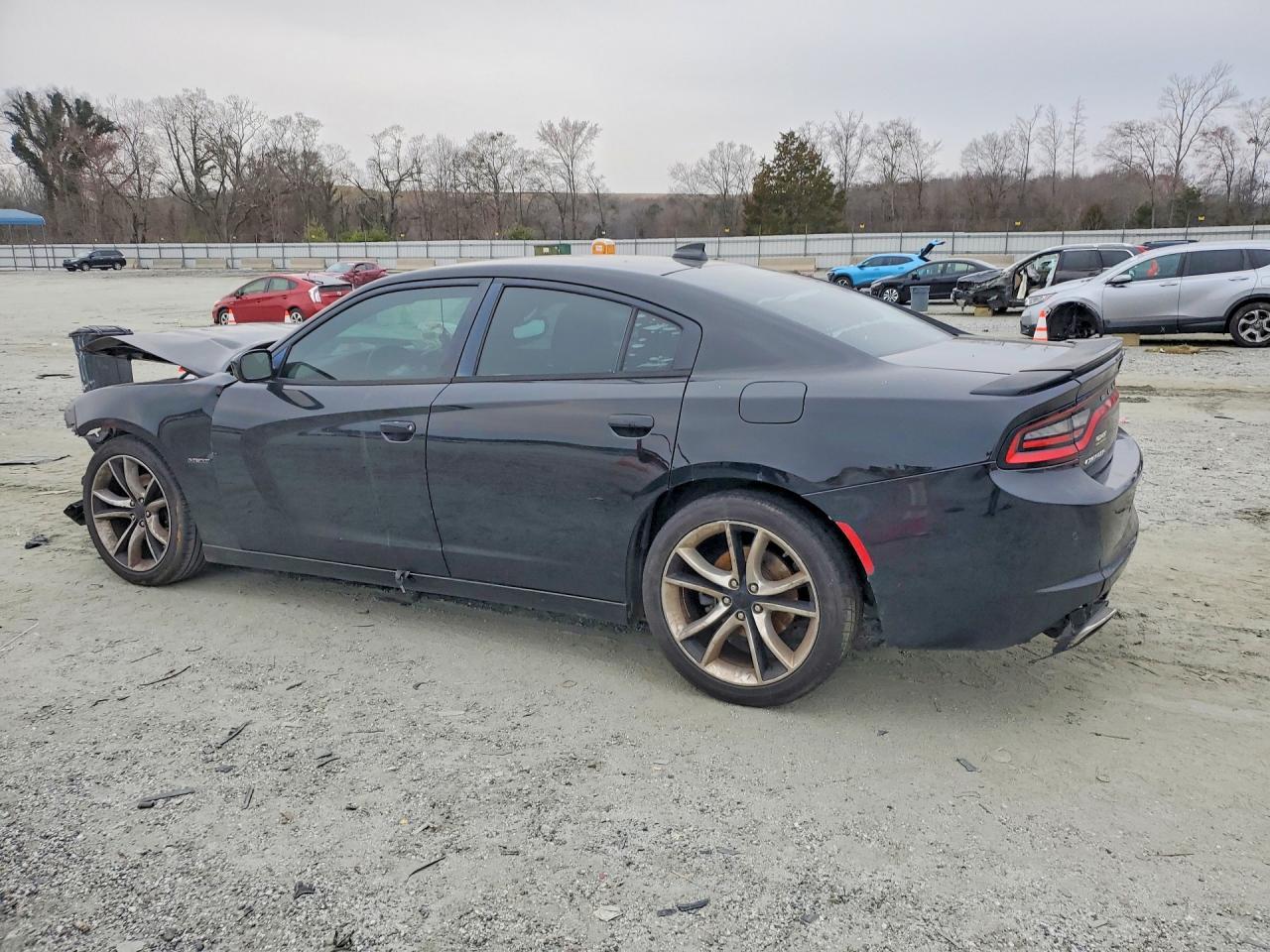 2016 Dodge Charger R - Фото 2
