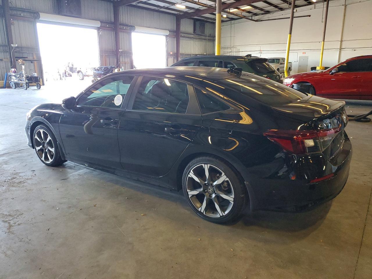 2025 Honda Civic Sport - Фото 2