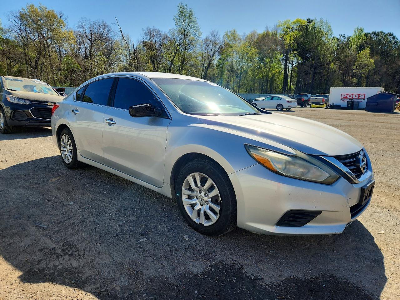 2016 Nissan Altima 2.5 S - Image 4