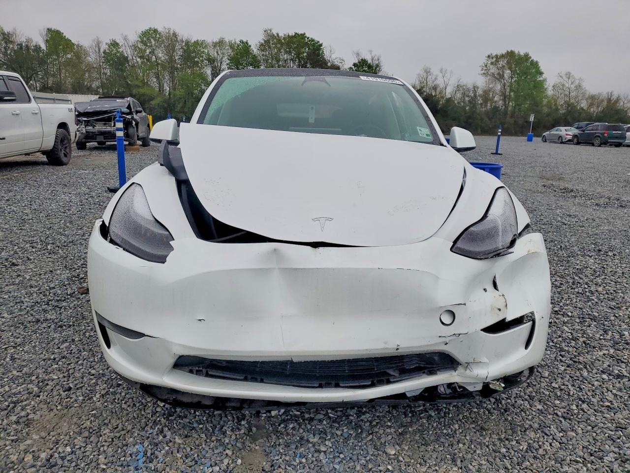 2023 Tesla Model Y - Image 5