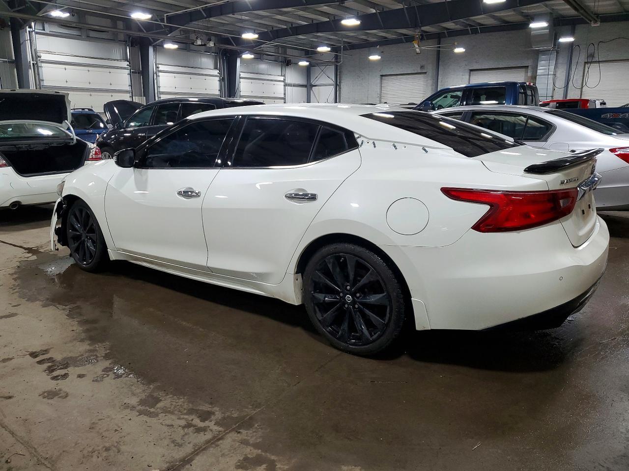 2017 Nissan Maxima 3.5 Sr - Image 2