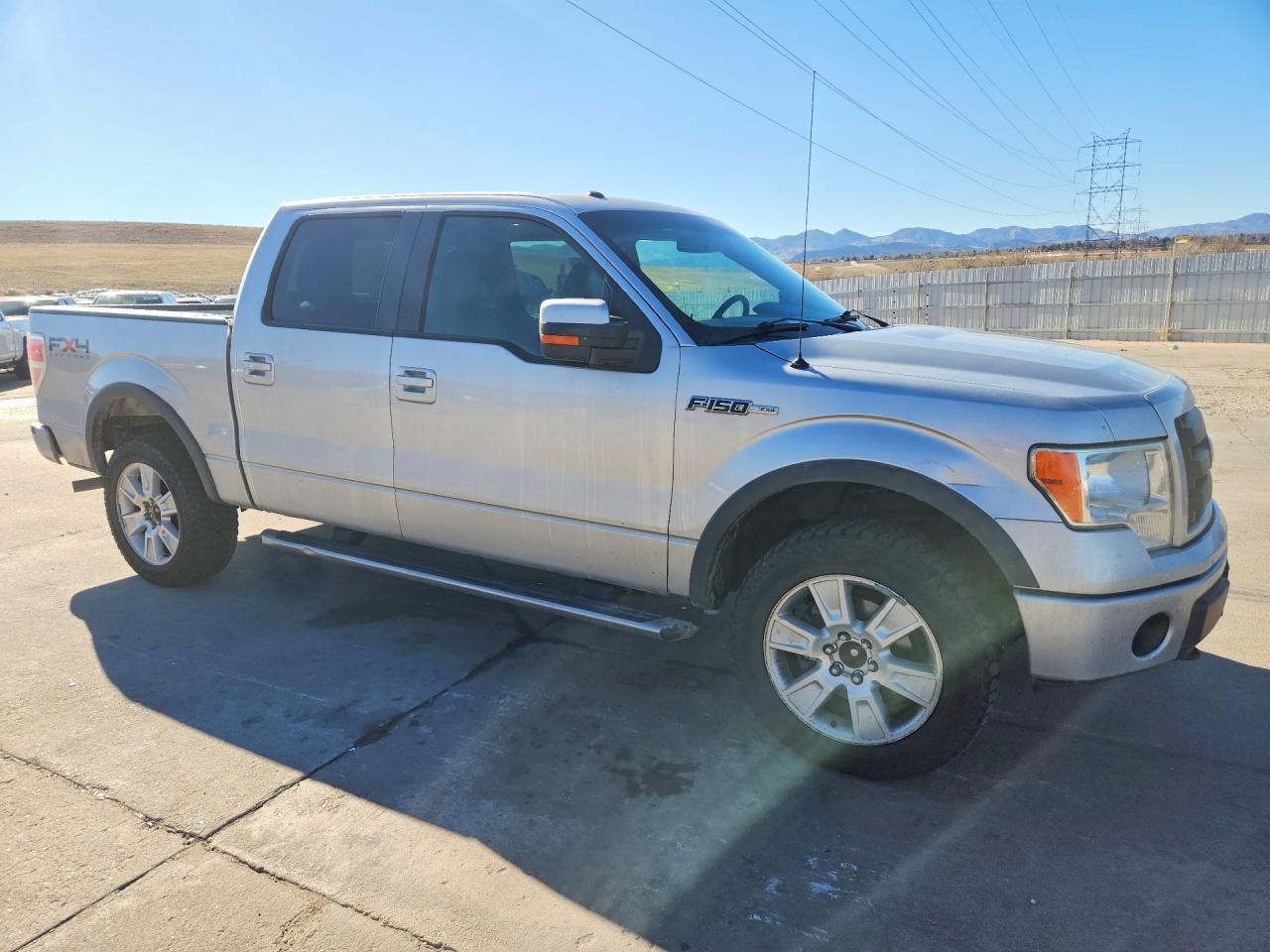 2010 Ford F-150 Sprcr 4X4 Spr Crew - Фото 4