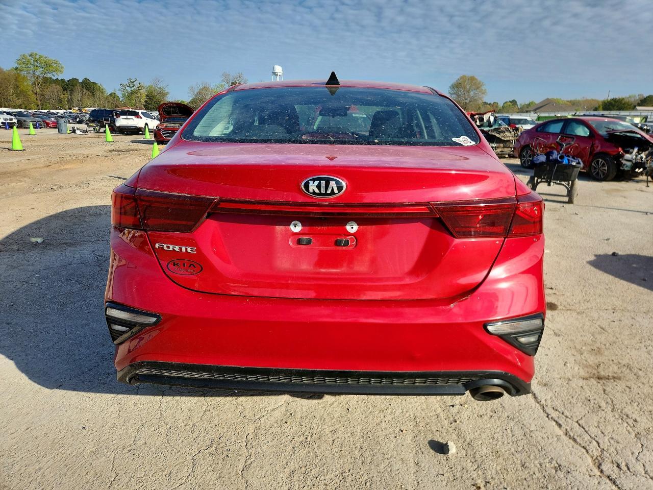 2021 Kia Forte Lxs - Image 6
