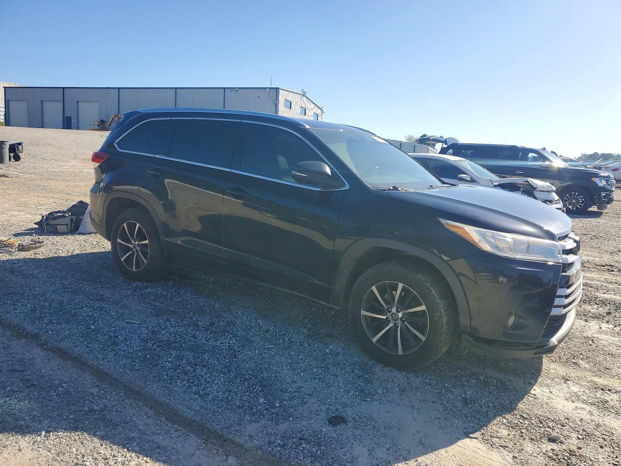2018 Toyota Highlander Xle - Image 4