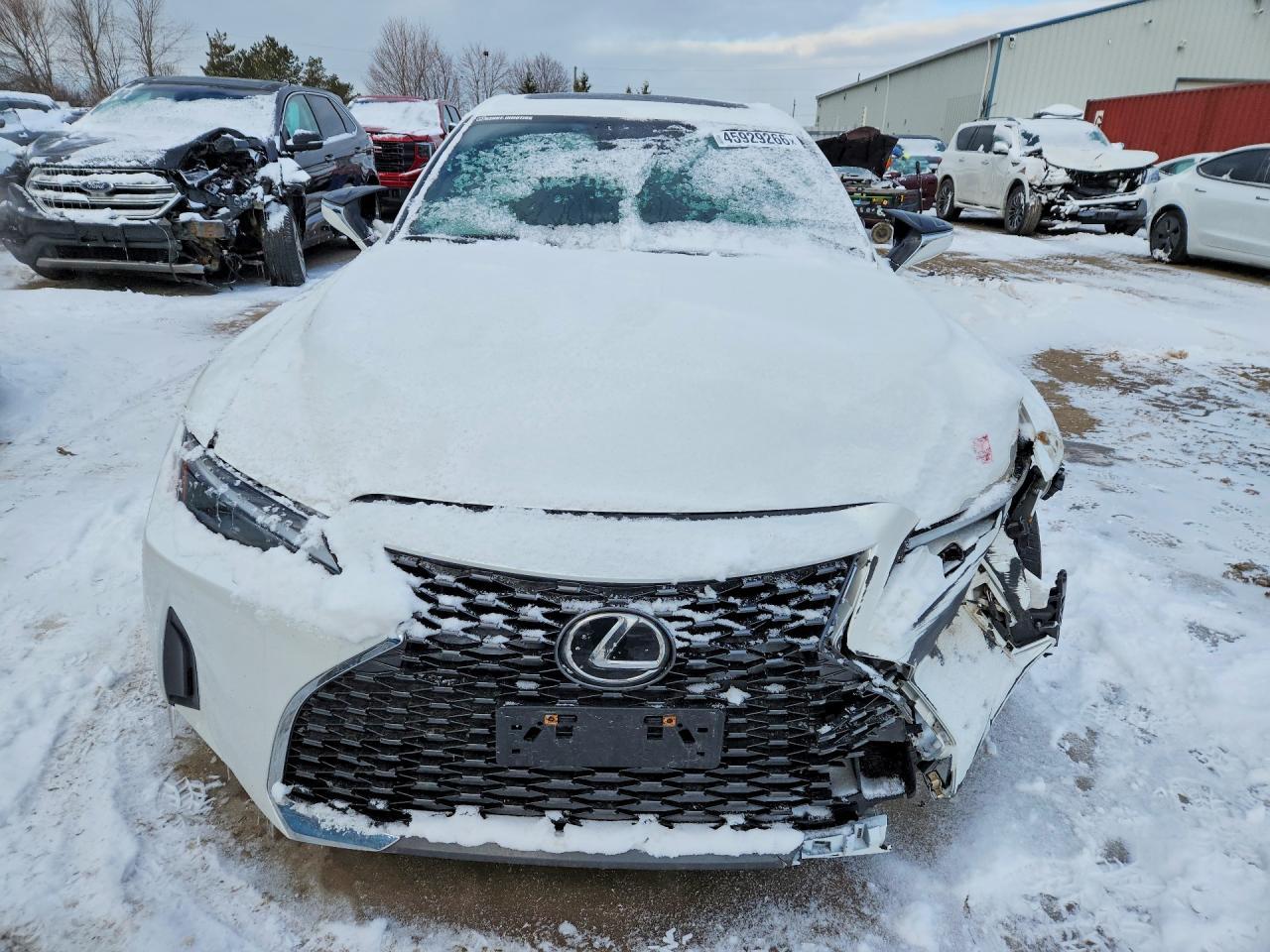 2023 Lexus Is 300 - Image 5