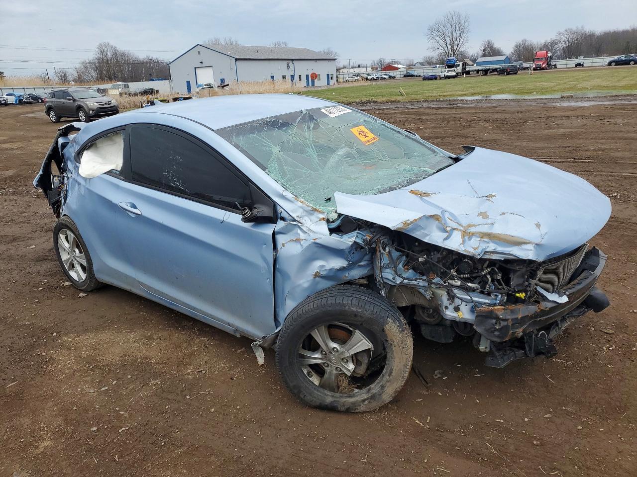 2013 Hyundai Elantra - Фото 4