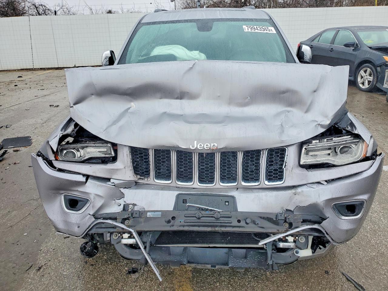2014 Jeep Grand Cherokee Overland - Image 5