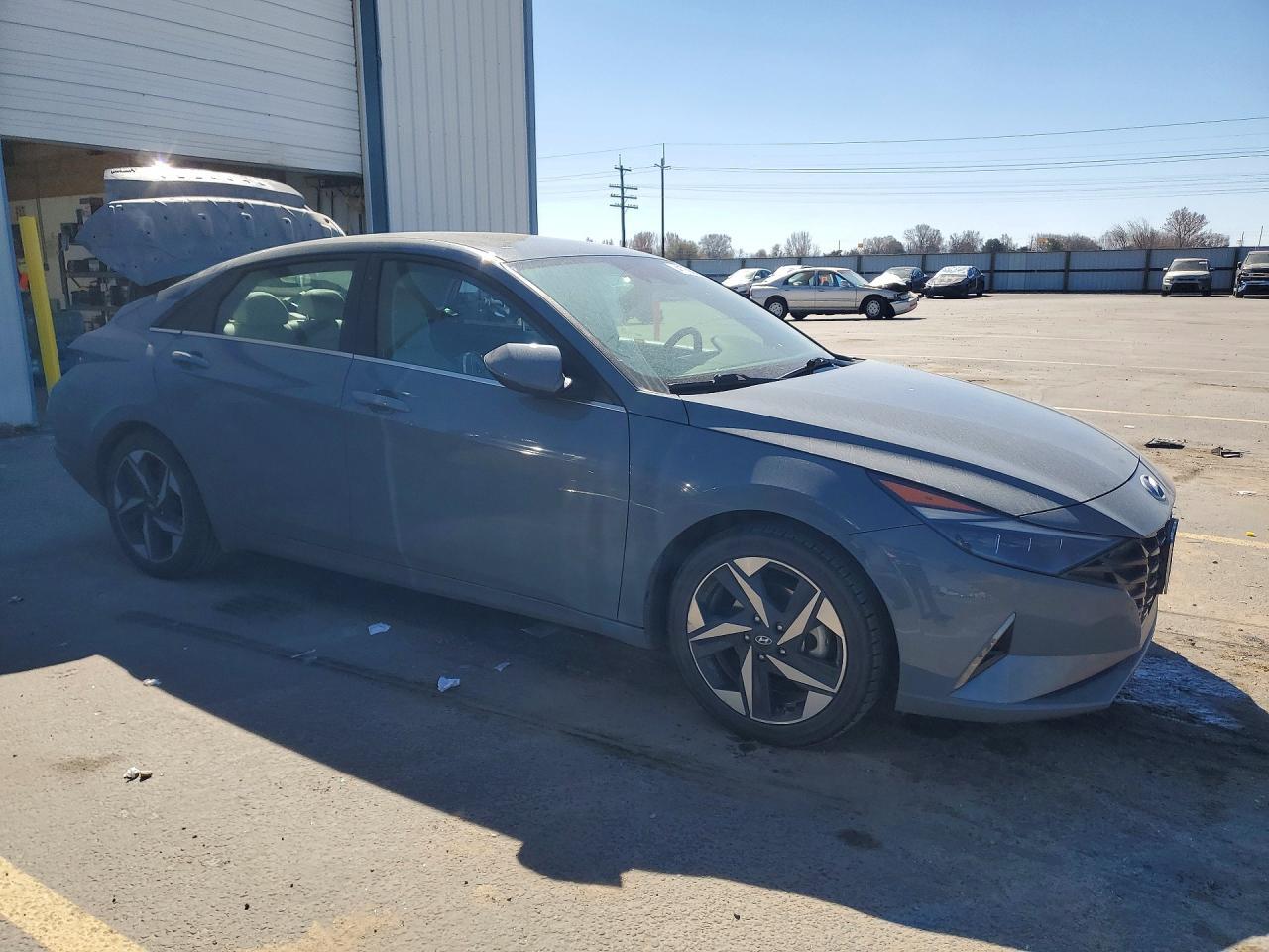 2021 Hyundai Elantra Limited - Фото 4
