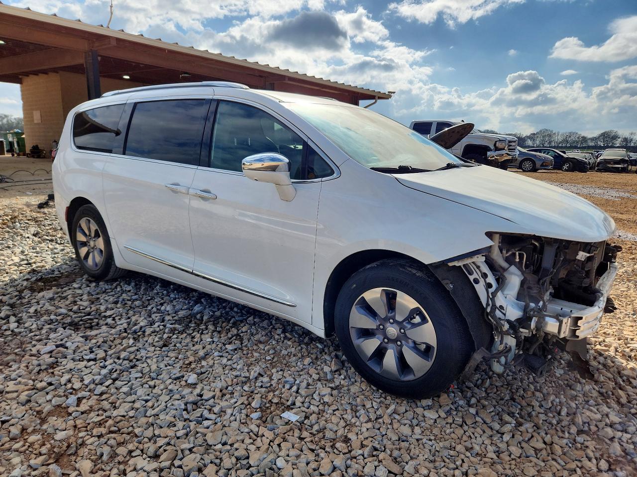 2020 Chrysler Pacifica Hybrid Limited - Фото 4
