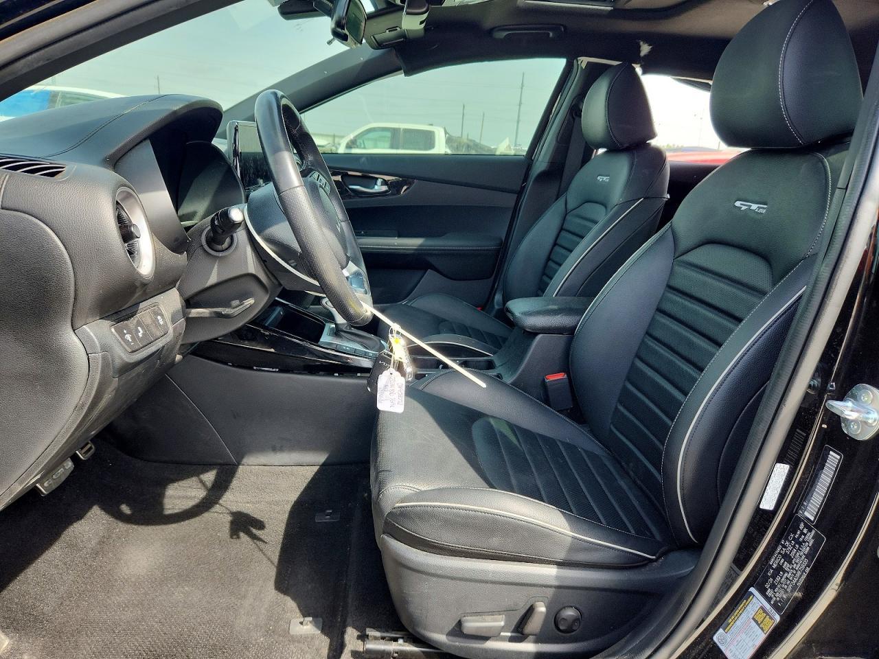 2024 Kia Forte Gt-Line - Image 7