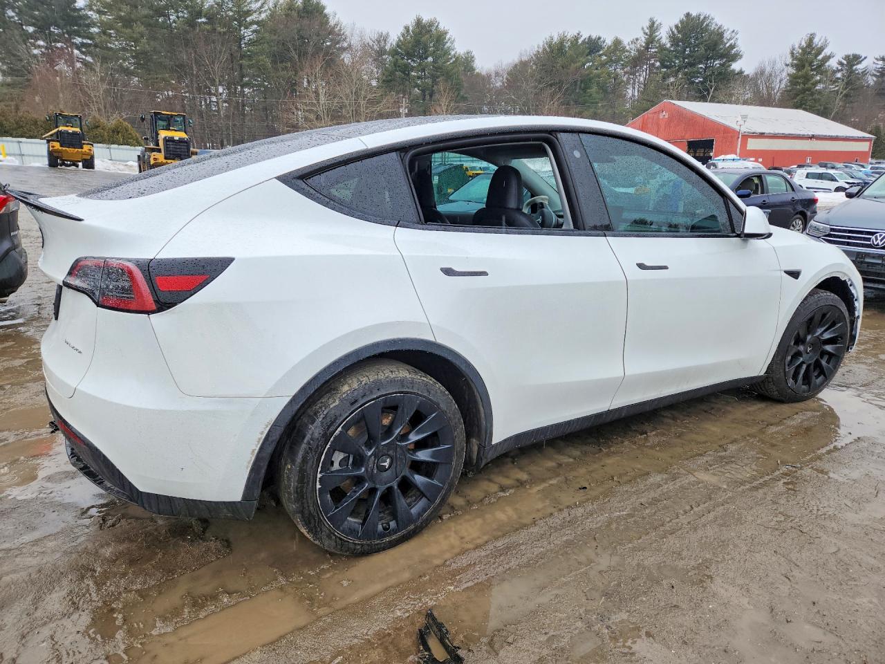 2023 Tesla Model Y - Фото 3