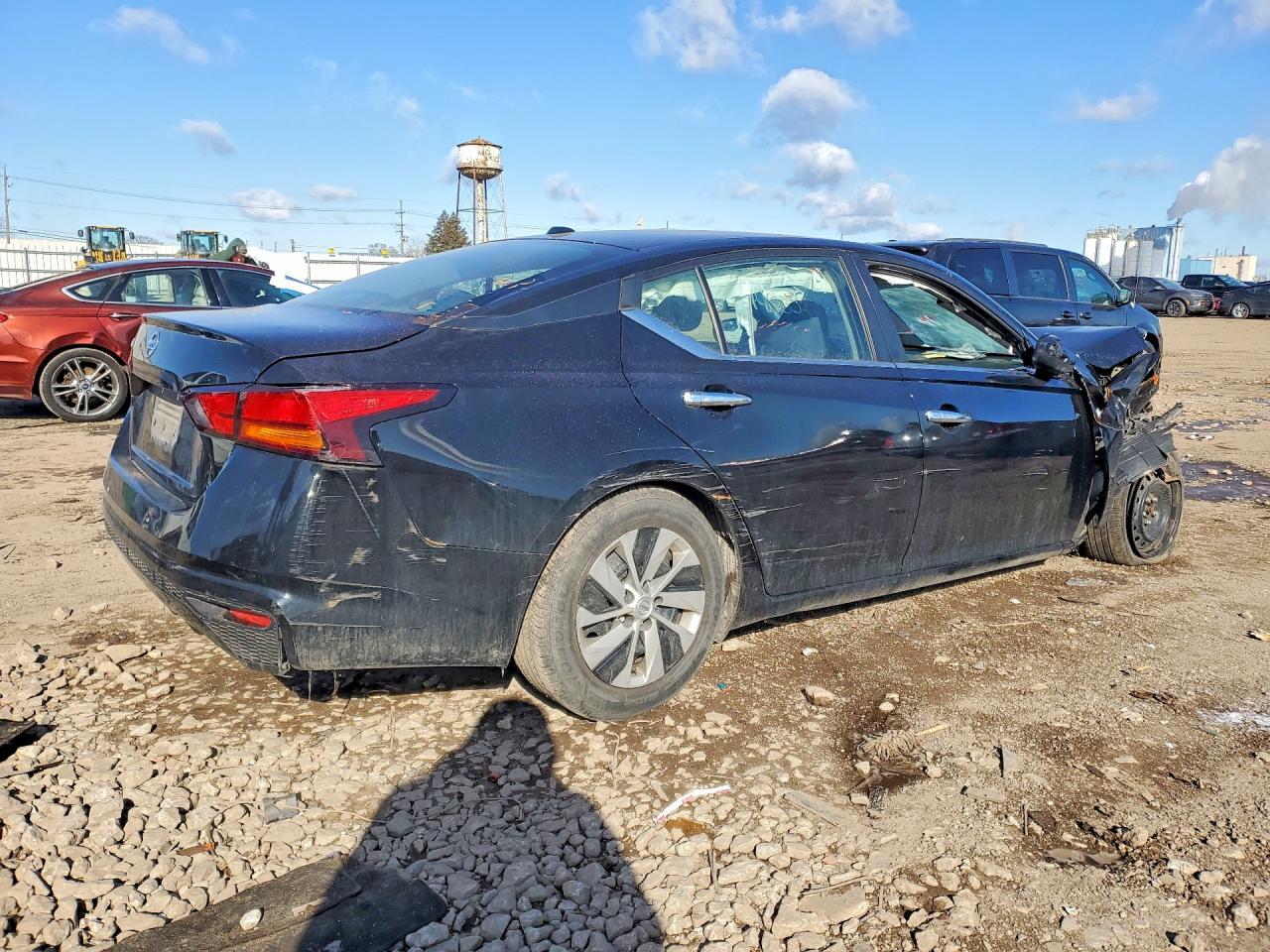 2020 Nissan Altima 2.5 S - Фото 3