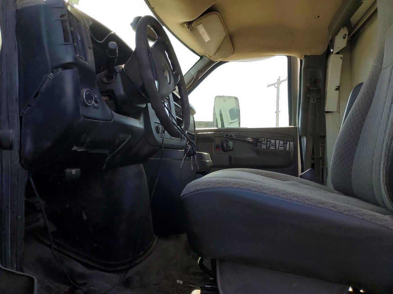 2014 Chevrolet Express Utility / Service Truck - Фото 7