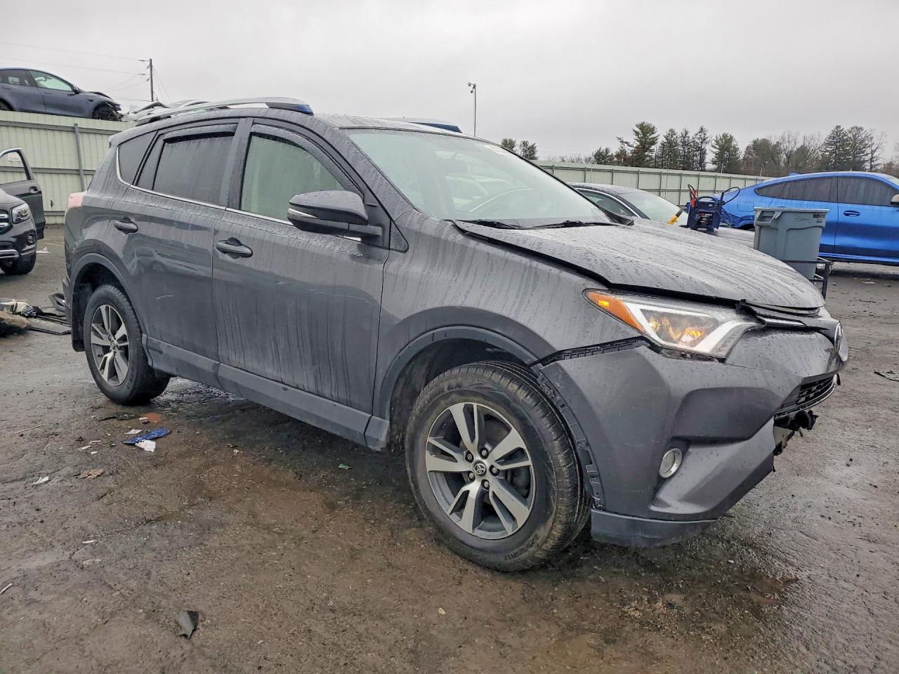 2016 Toyota Rav4 Xle - Фото 4