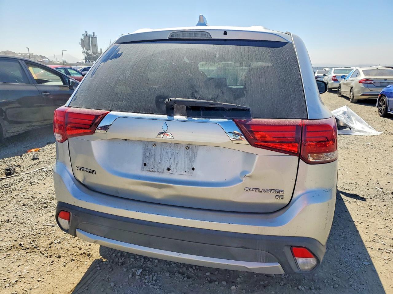 2018 Mitsubishi Outlander Se - Image 6