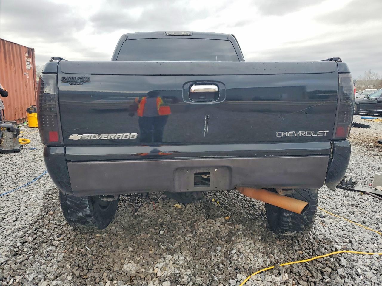 2004 Chevrolet Silverado K2500 Heavy Duty - Фото 6