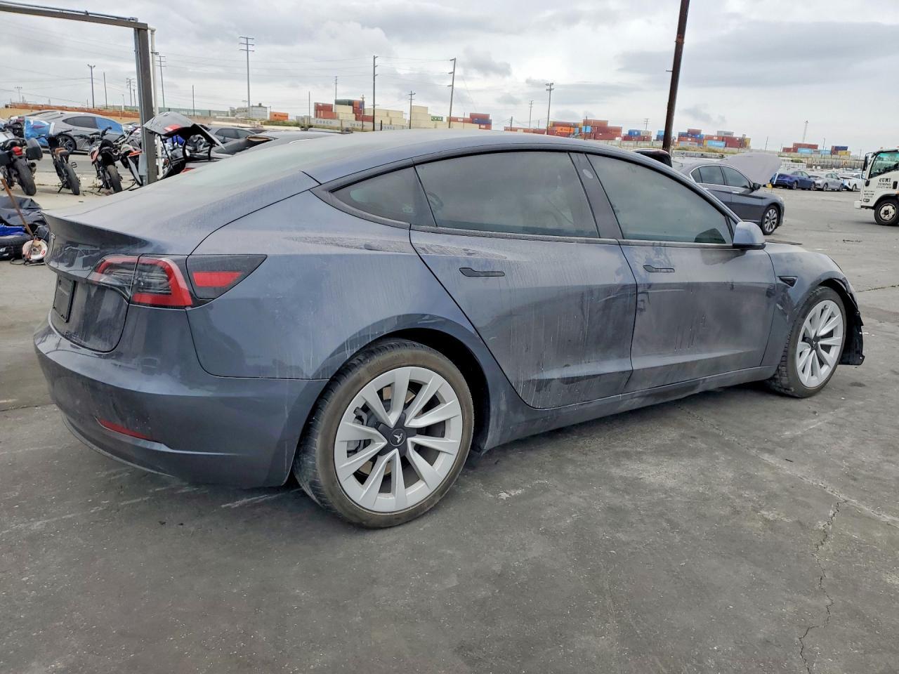 2023 Tesla Model 3 - Image 3
