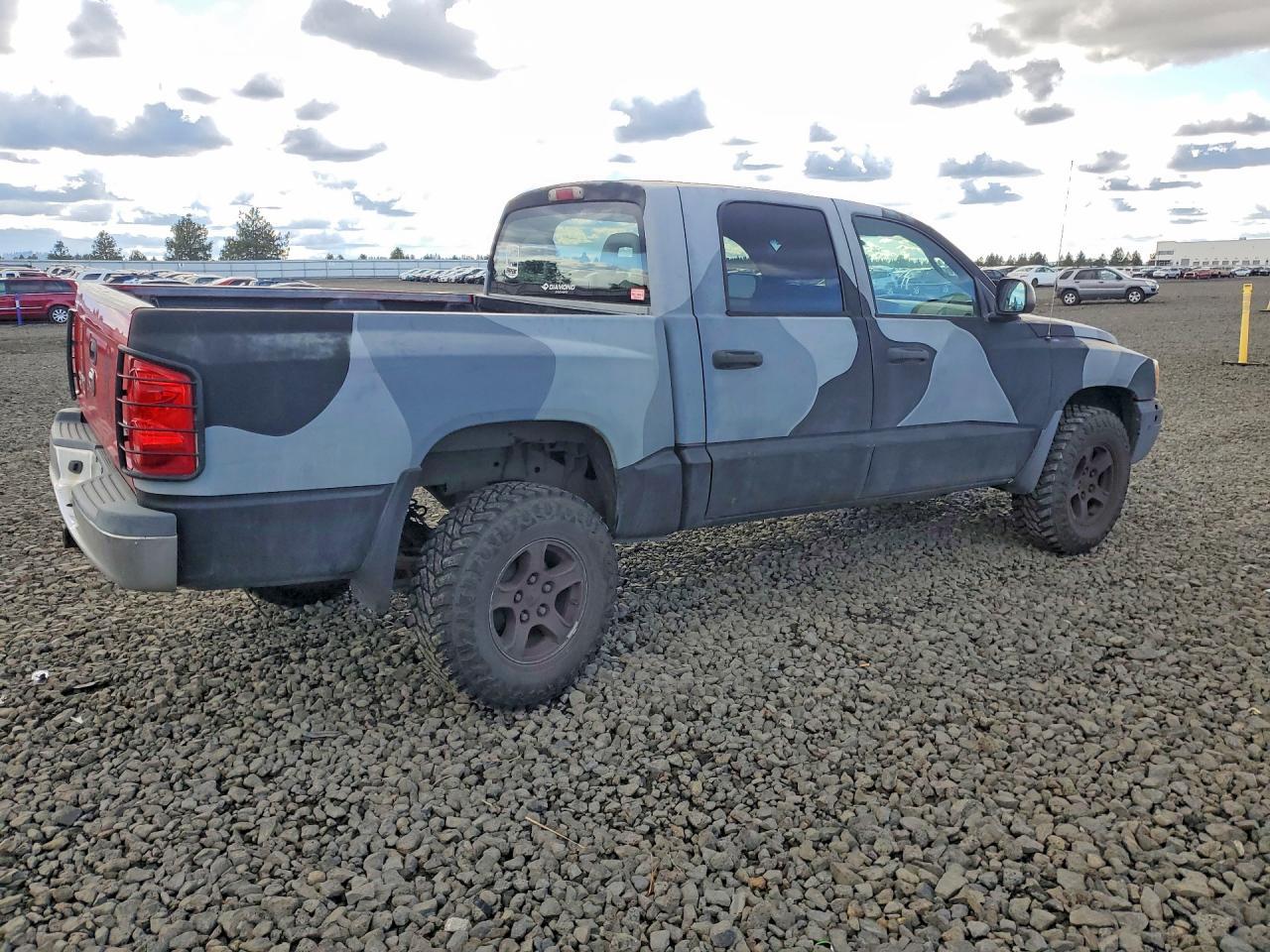 2005 Dodge Dakota Quad Slt - Фото 3