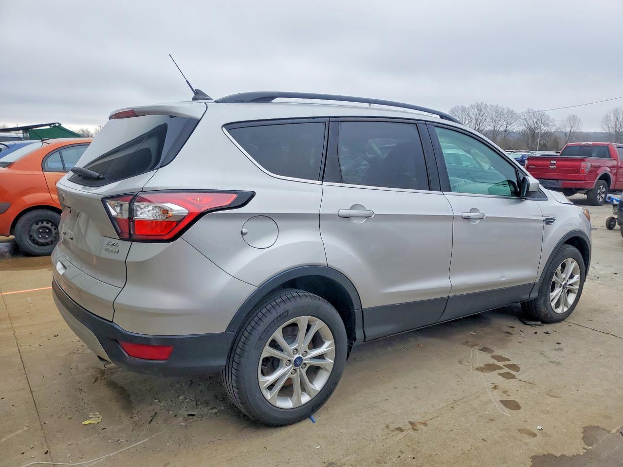 2018 Ford Escape Sel - Фото 3
