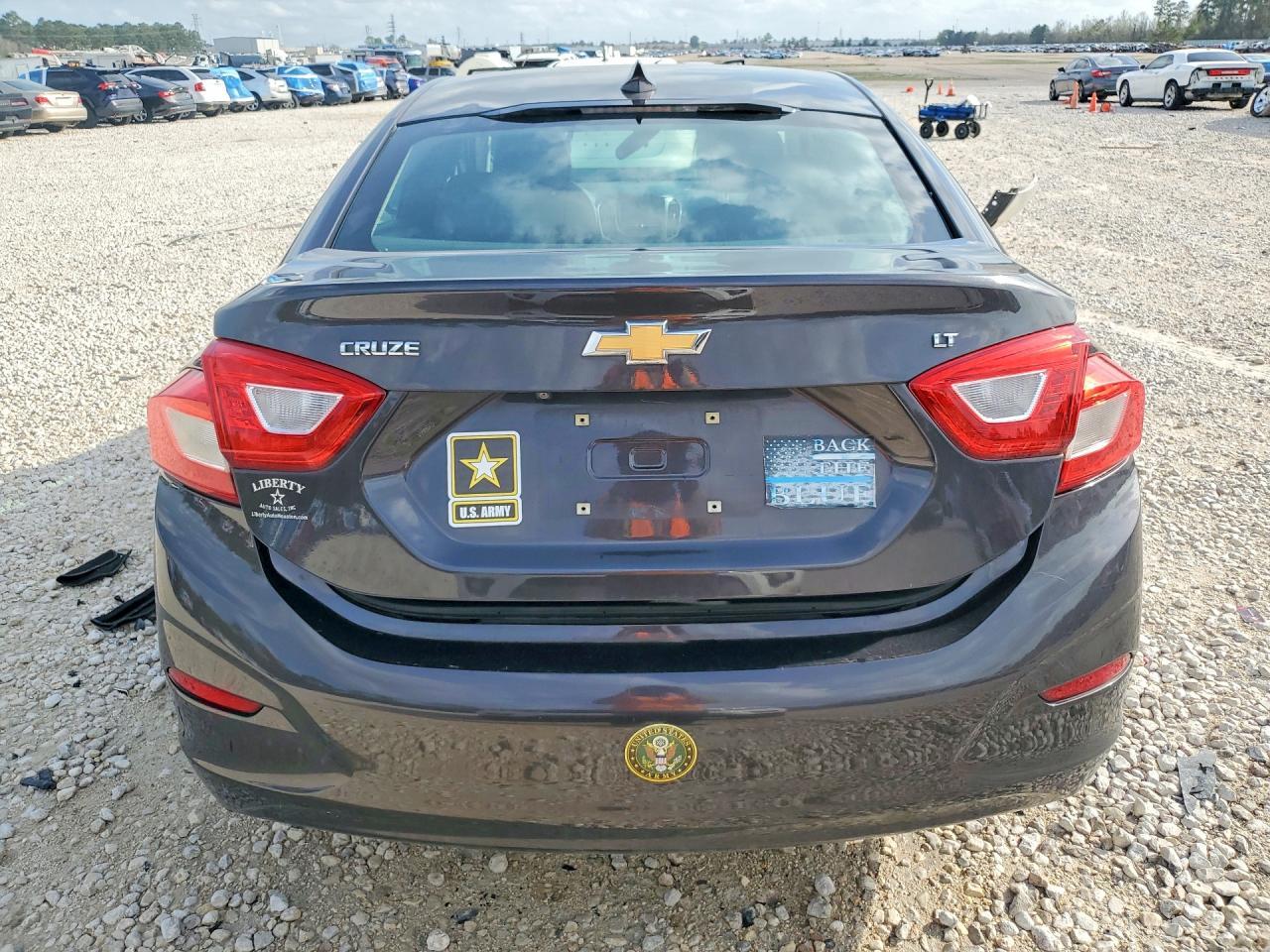 2017 Chevrolet Cruze Lt - Фото 6
