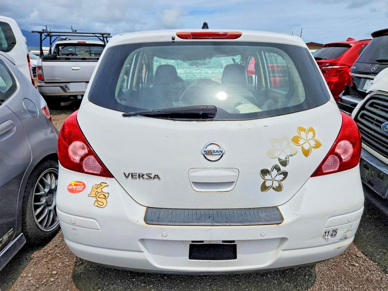 2011 Nissan Versa 1.8 S - Image 6
