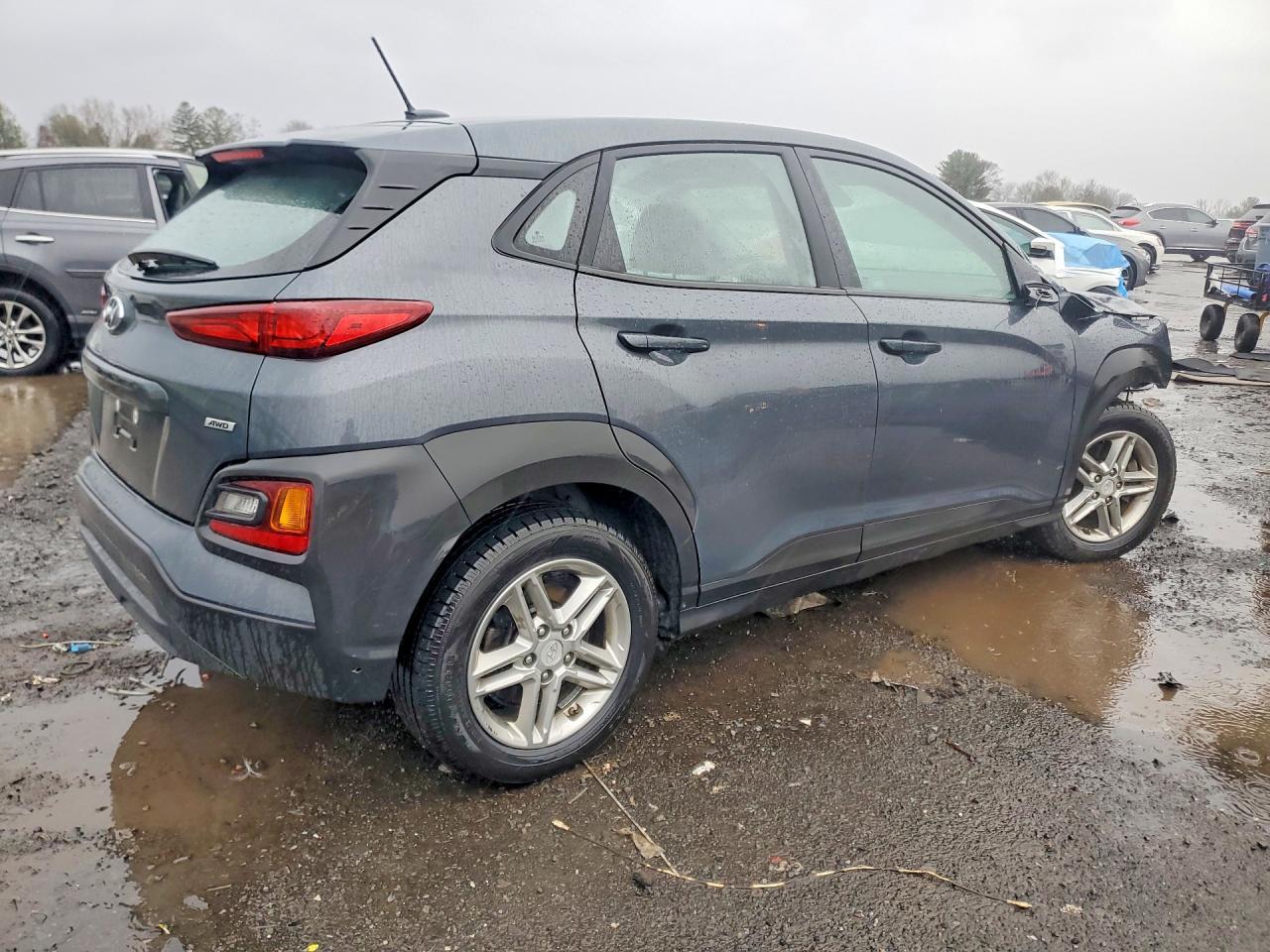 2020 Hyundai Kona Se - Фото 3