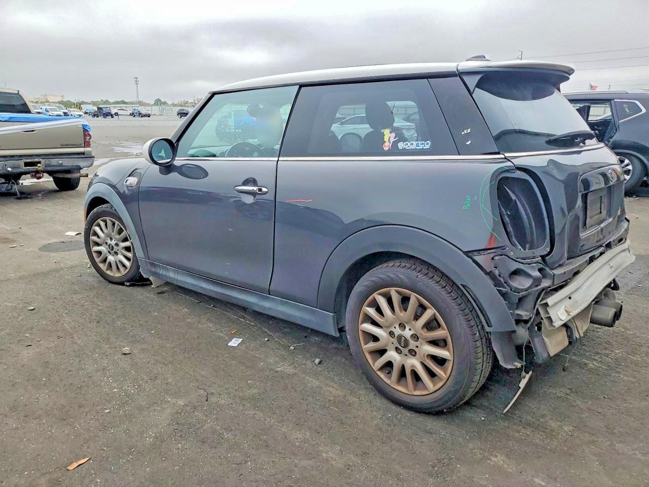 2015 Mini Cooper S - Фото 2