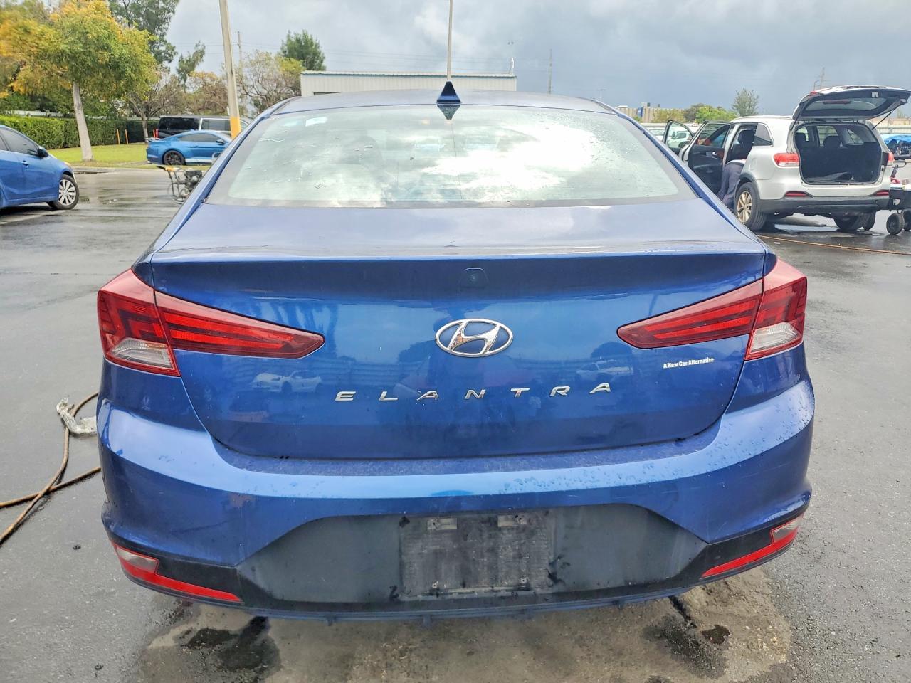 2019 Hyundai Elantra Sel - Image 6