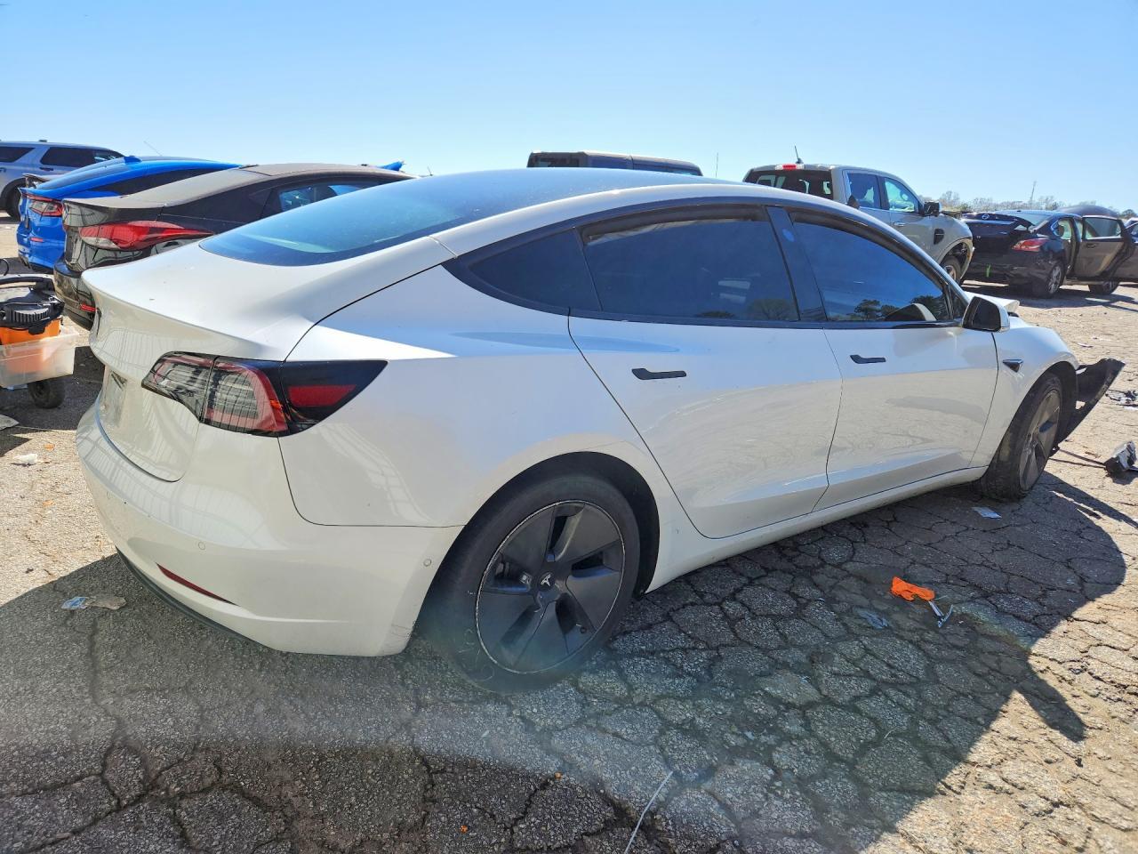 2020 Tesla Model 3 - Image 3