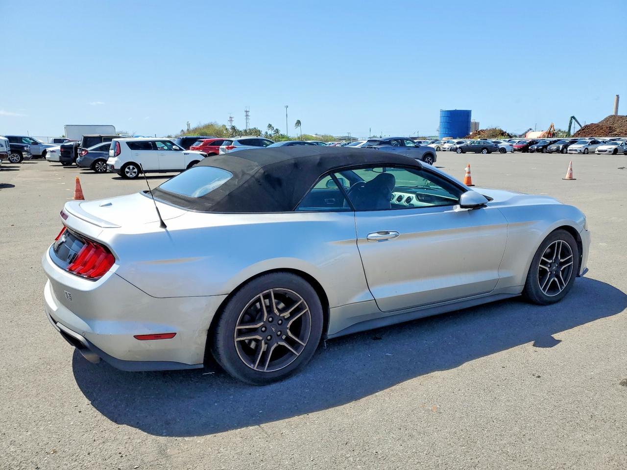 2018 Ford Mustang - Фото 3
