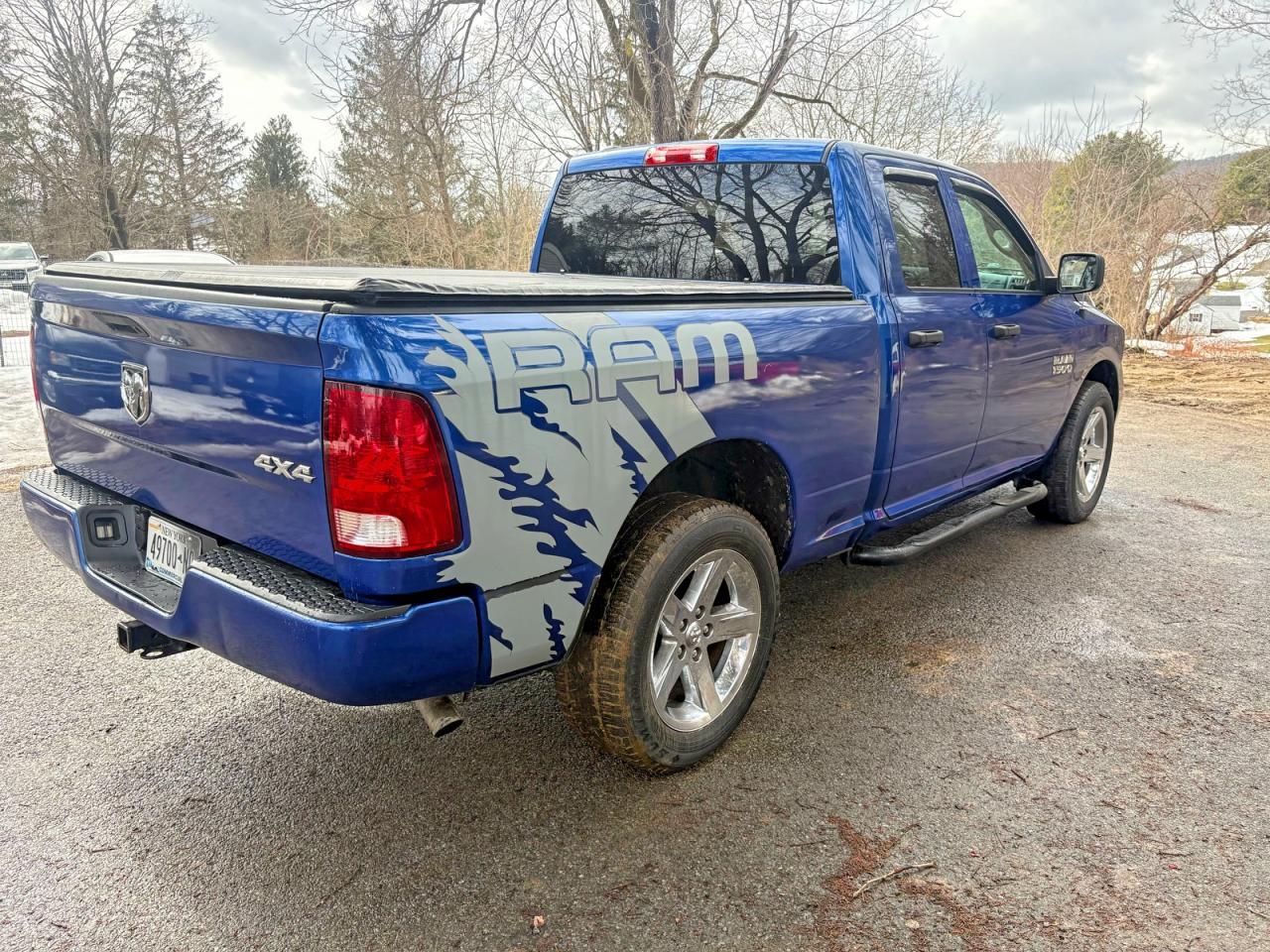2018 Ram 1500 St - Image 4