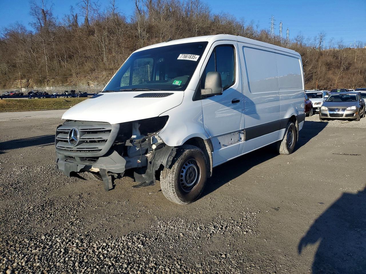 2021 Mercedes Benz Sprinter 1500 Delivery Van
