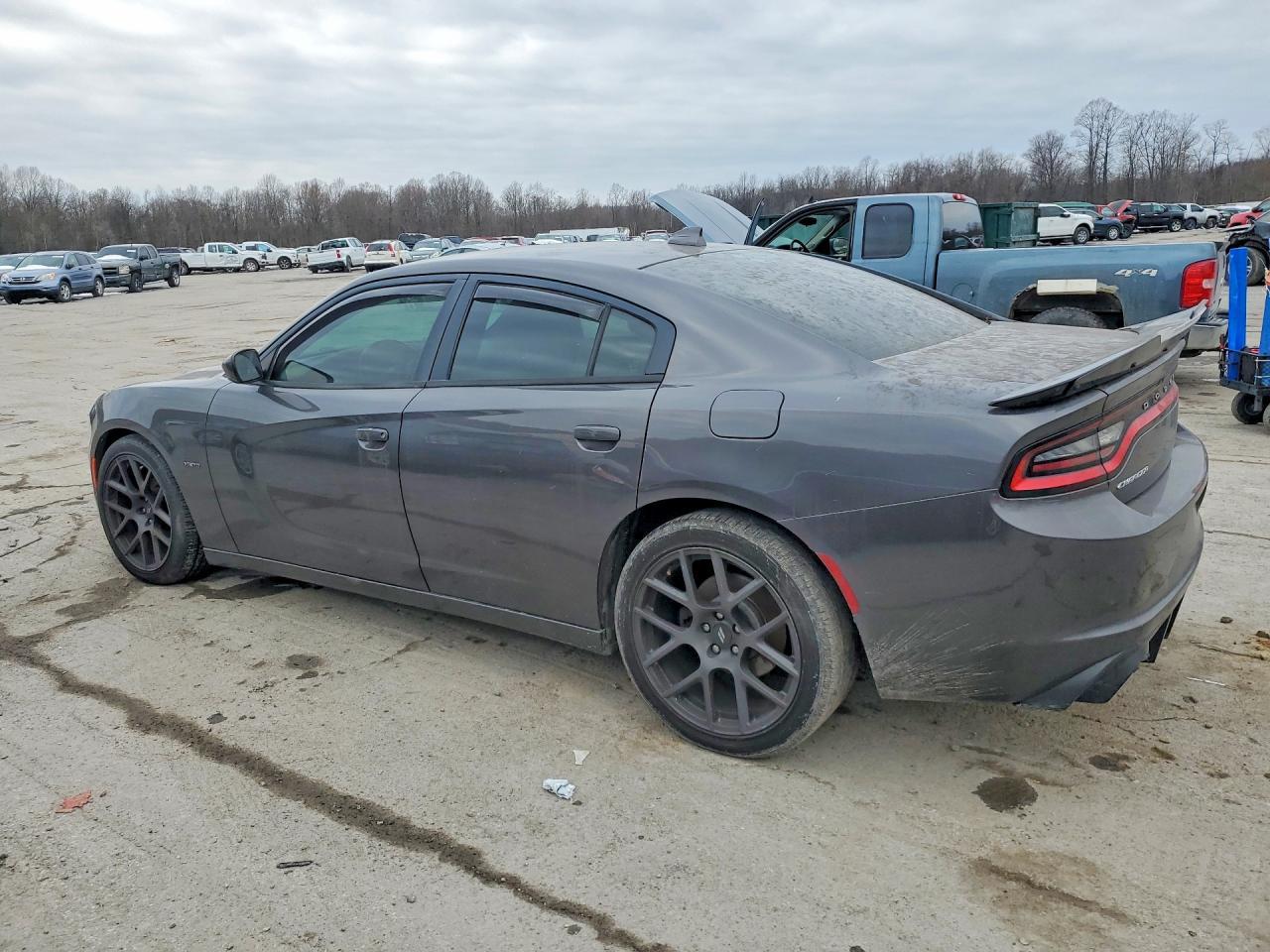 2017 Dodge Charger R - Image 2