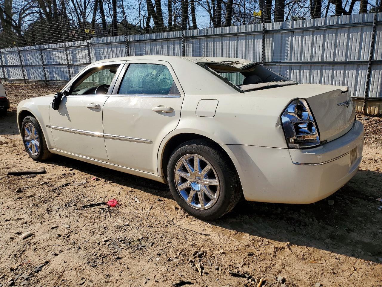 2008 Chrysler 300 Touring - Фото 2