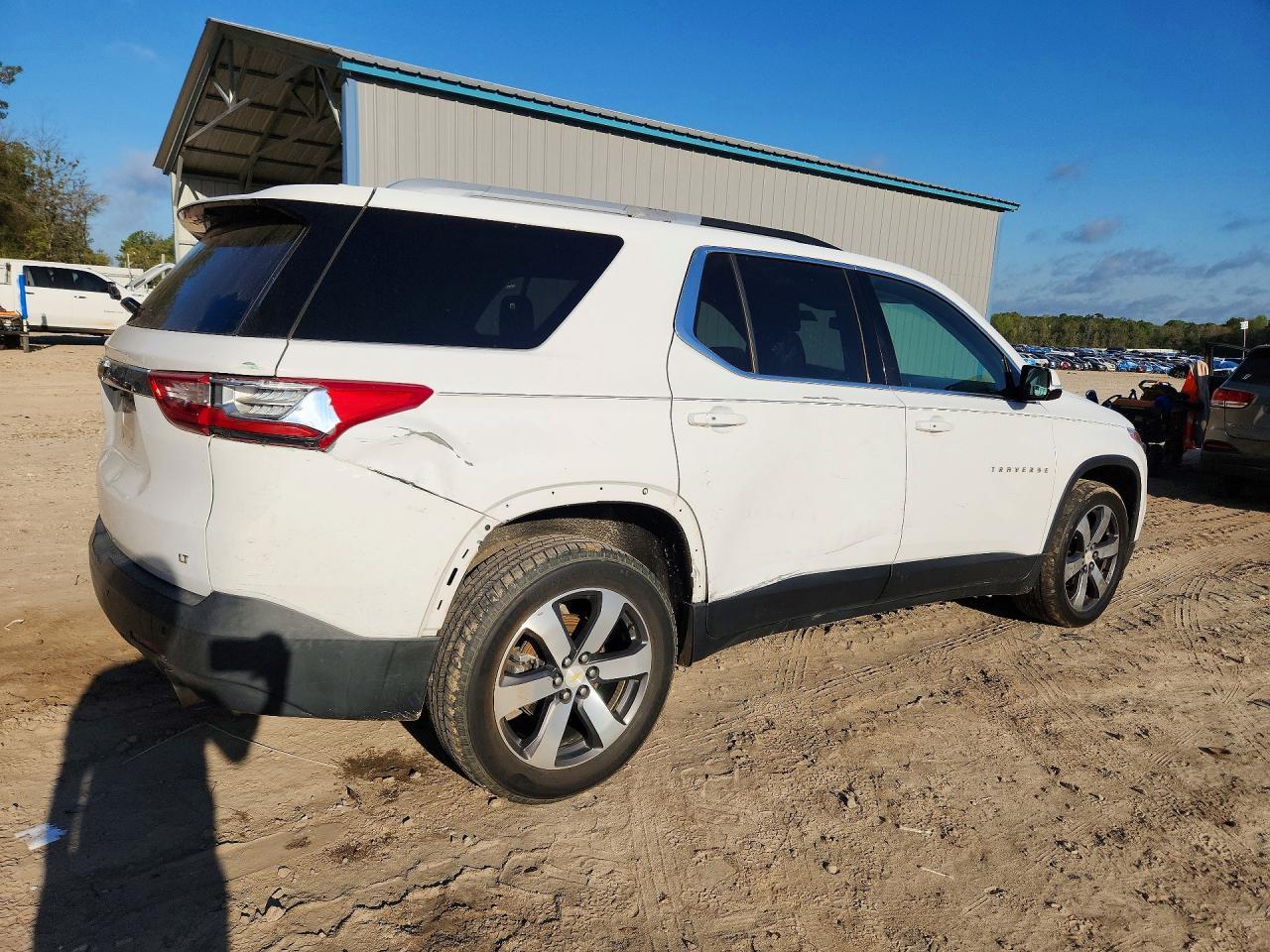 2018 Chevrolet Traverse Lt - Image 3