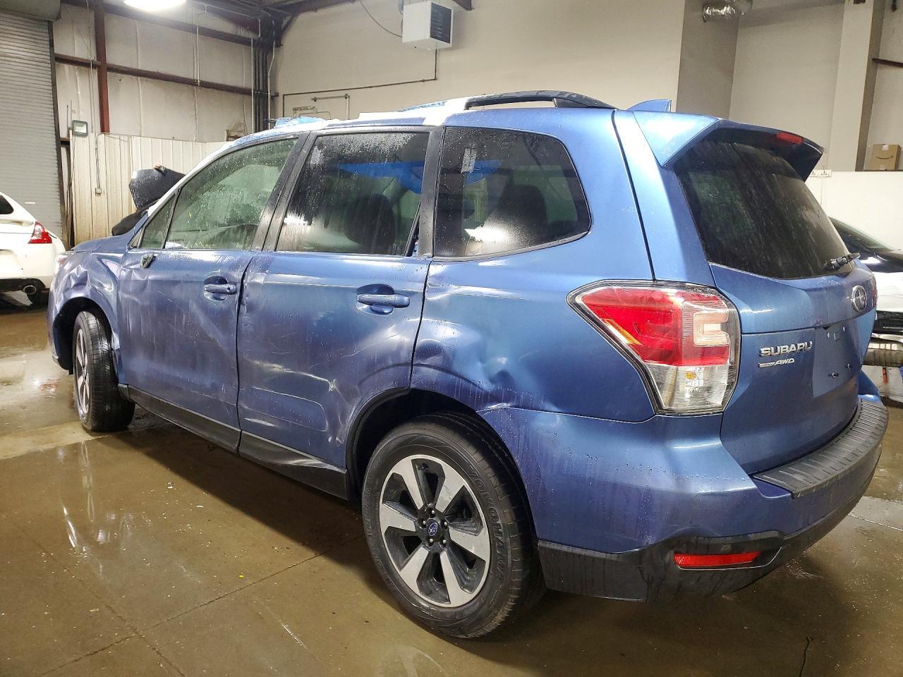 2018 Subaru Forester 2.5I Premium - Фото 2