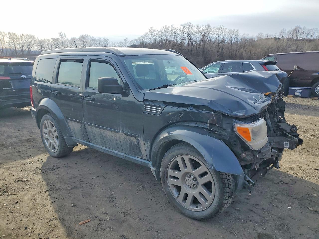 2011 Dodge Nitro Se - Image 4