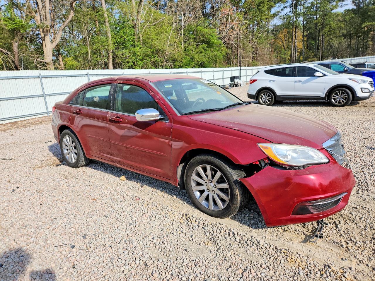 2013 Chrysler 200 Touring - Фото 4