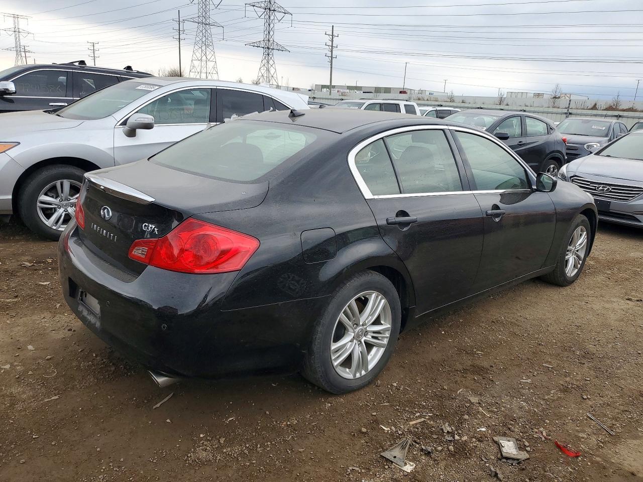 2012 Infiniti G37 Sedan X - Image 3