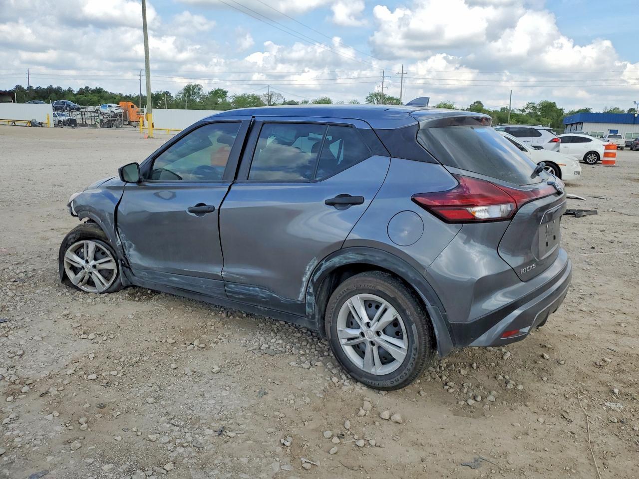 2024 Nissan Kicks S - Image 2