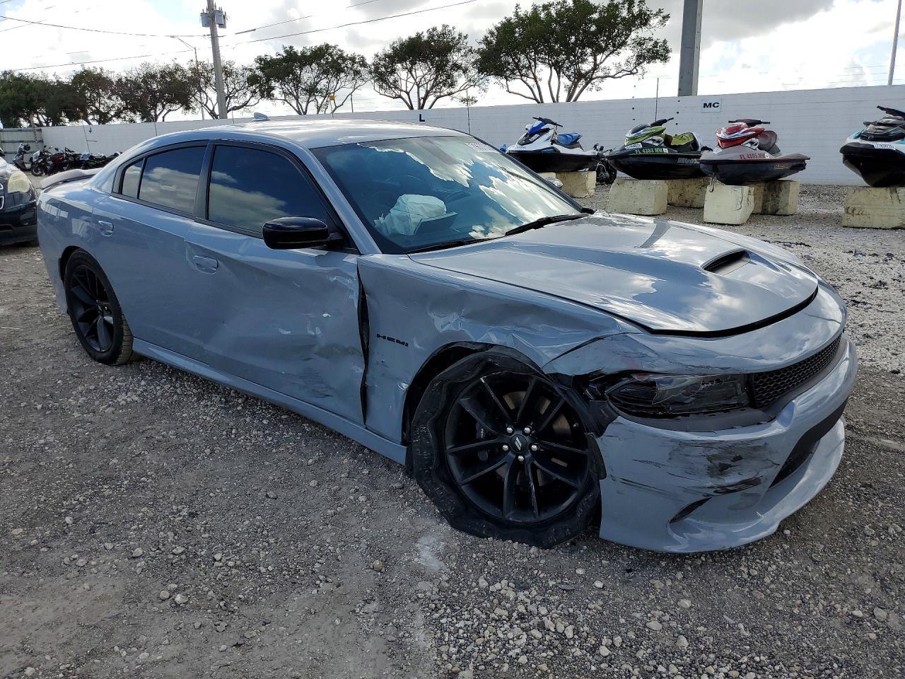 2022 Dodge Charger R/T - Image 4