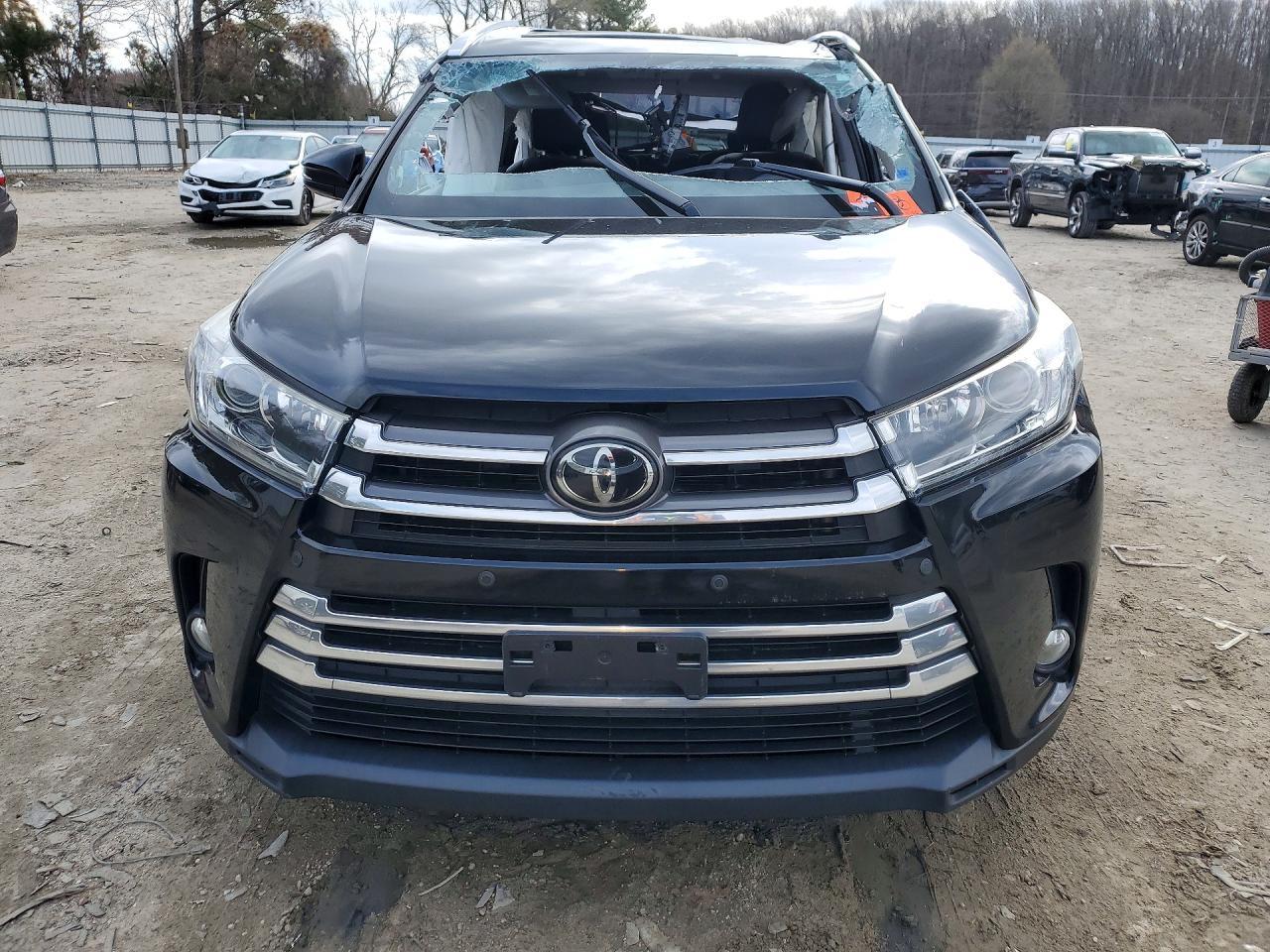 2018 Toyota Highlander Limited - Фото 5