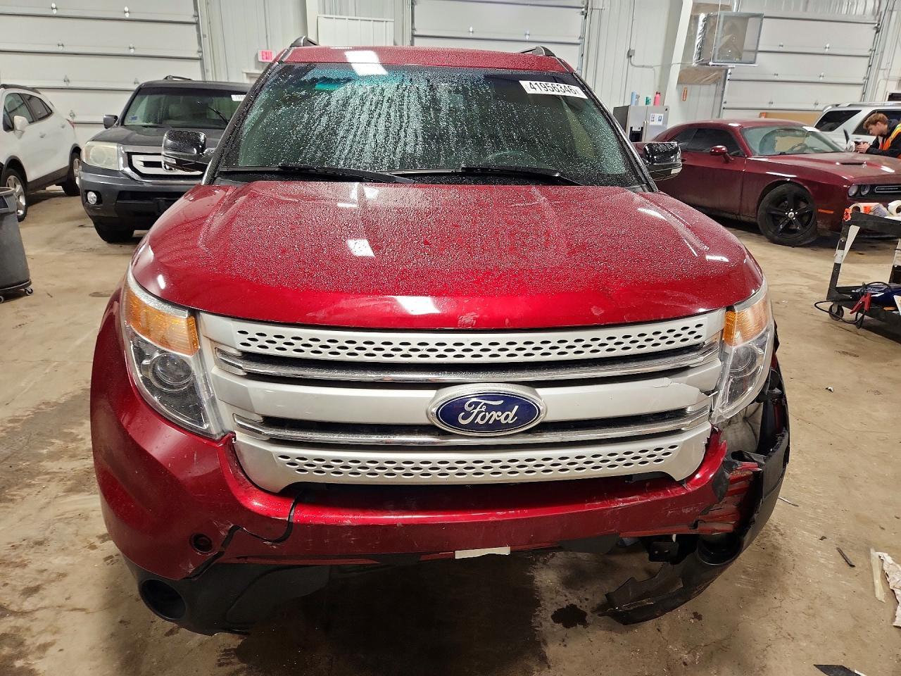 2014 Ford Explorer Xlt - Фото 5