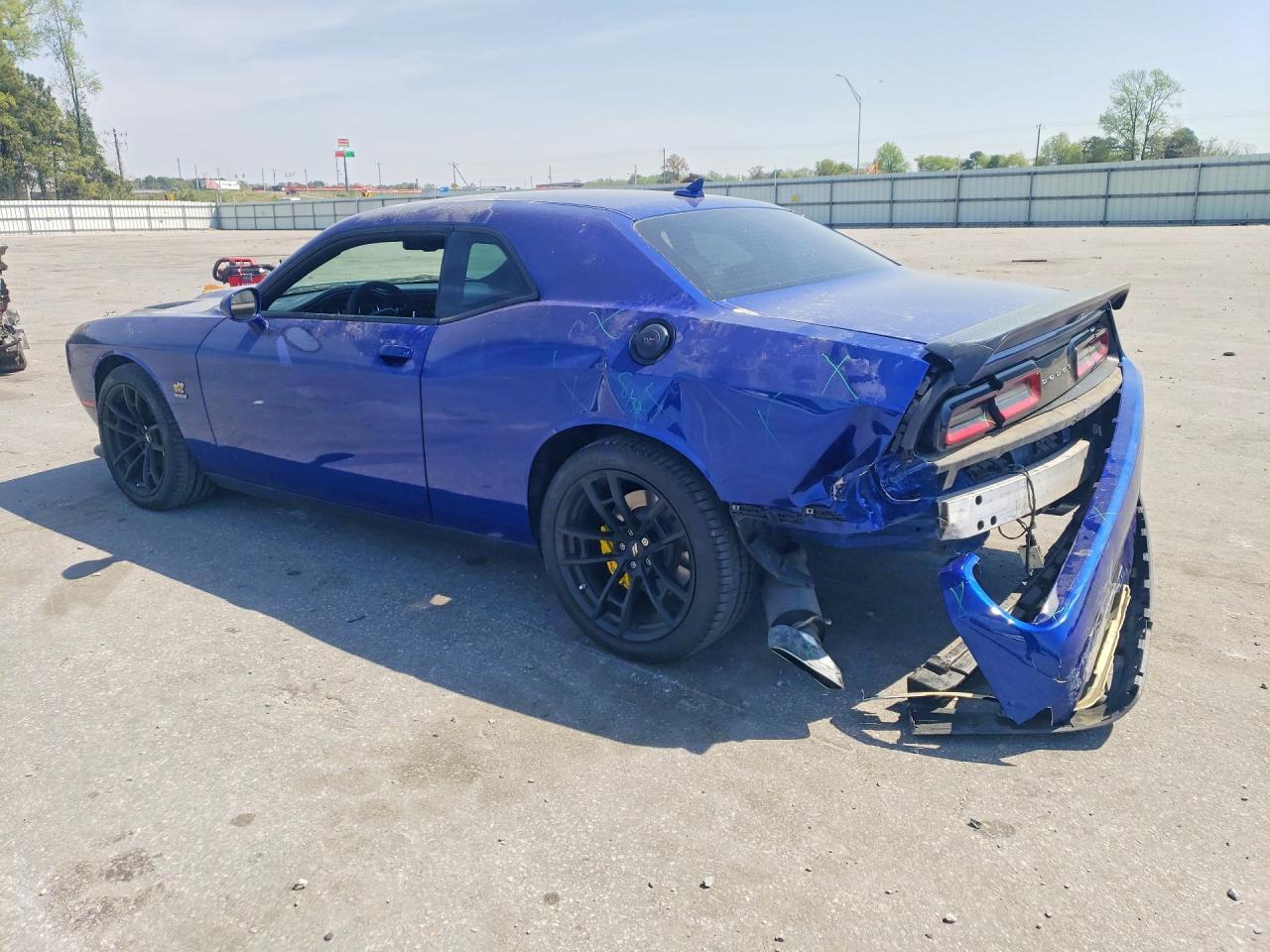 2022 Dodge Challenger R - Image 2
