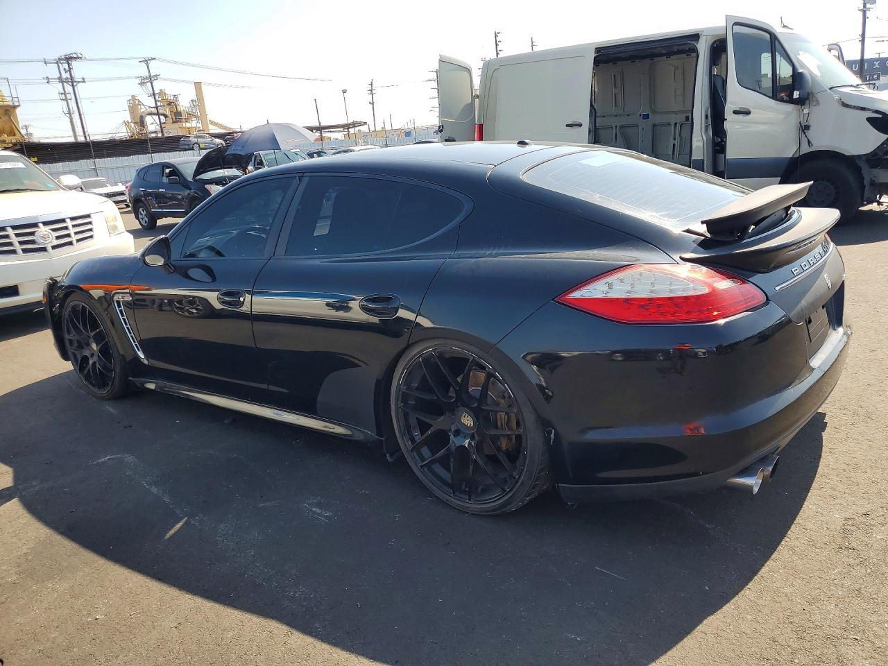 2011 Porsche Panamera 2 - Фото 2