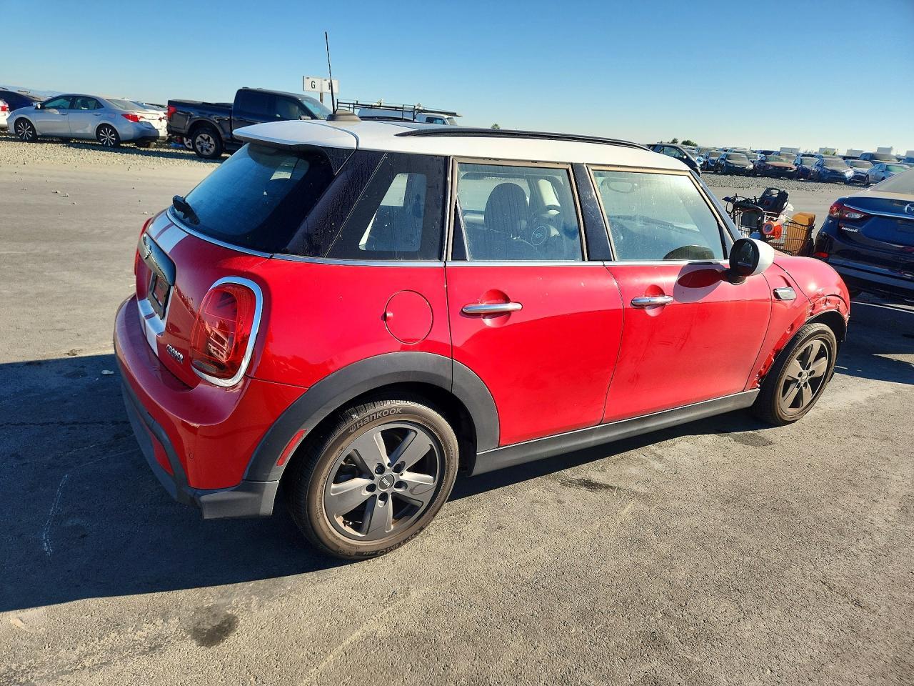 2024 Mini Cooper - Фото 3