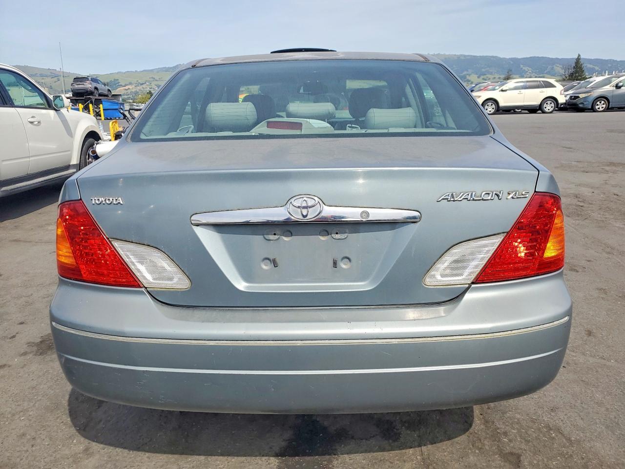 2001 Toyota Avalon Xls - Image 6
