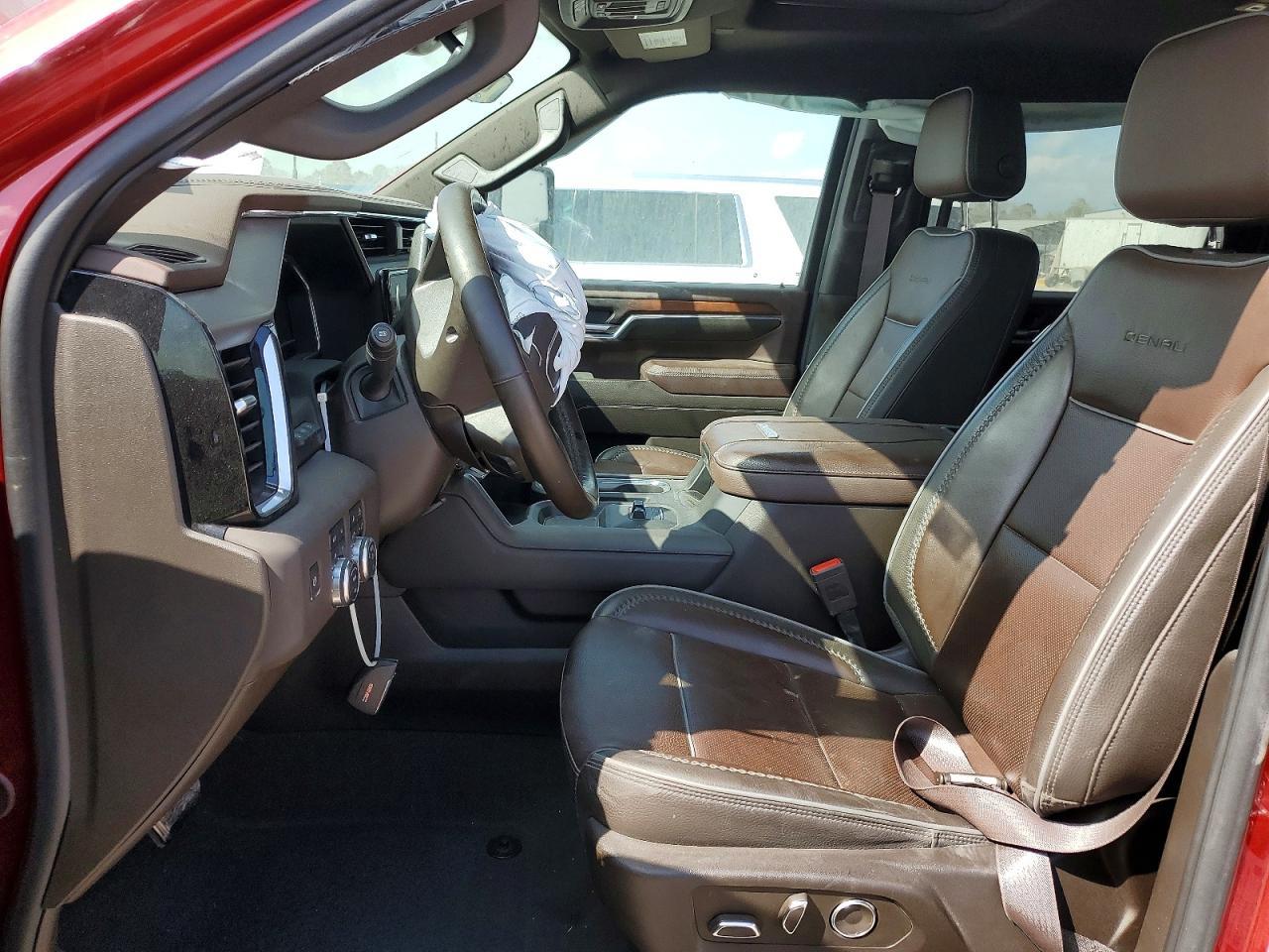 2024 GMC Sierra K3500 Denali - Фото 7